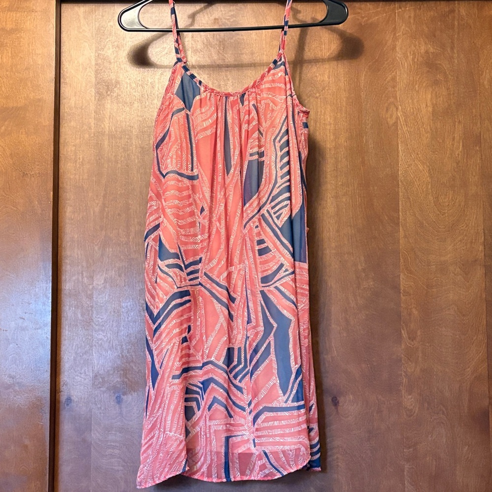 Flowy Pink Above Knee Summer Dress Geometric Pattern Aline Trapeze Forever 21 XS